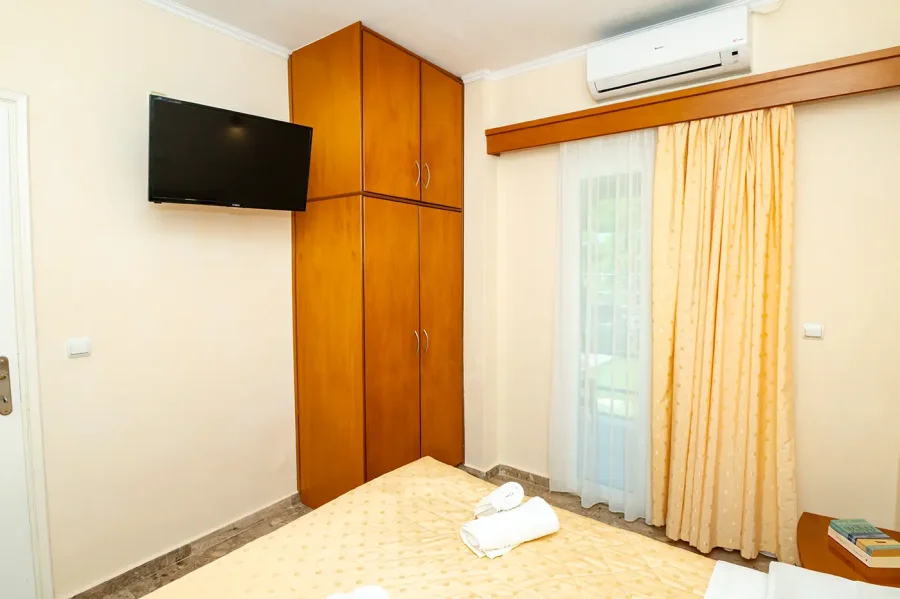 Bozikis Apartments Studios Corfu 1 12